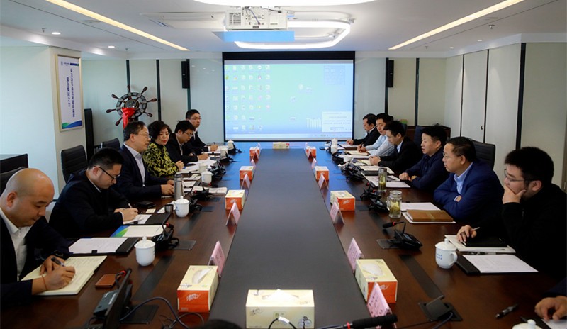 熊良虎会见康恒环境公司董事长兼CEO龙吉生 熊良虎会见康恒环境公司董事长兼CEO龙吉生