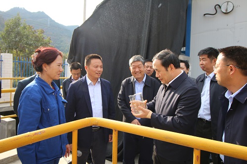 天津市副市长赵海山视察水环境公司丹凤县污水处置厂 天津市副市长赵海山视察水环境公司丹凤县污水处置厂