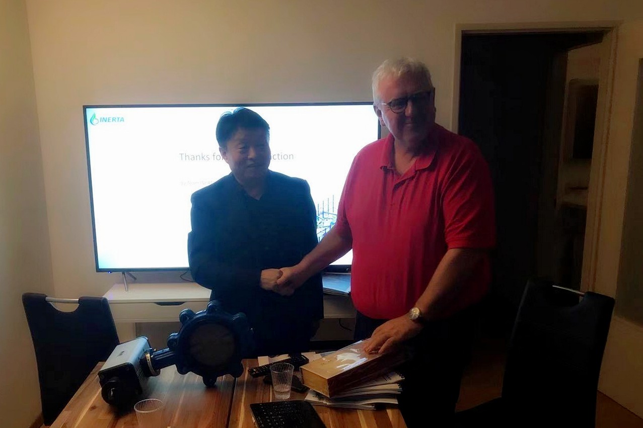 熊良虎赴瑞士Inerta公司接见互换 熊良虎赴瑞士Inerta公司接见互换
