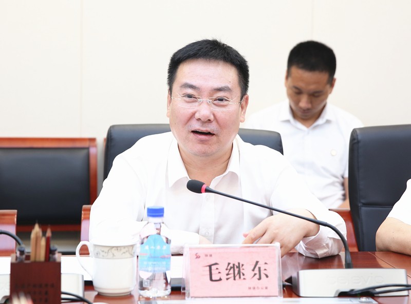 陕西沙巴集团与陕西建工集团互换座谈 陕西沙巴集团与陕西建工集团互换座谈