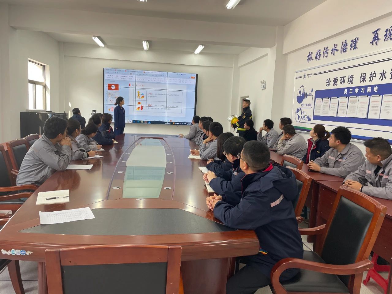 水环境山阳公司发展消防安全知识培训及消防应急演练活动 水环境山阳公司发展消防安全知识培训及消防应急演练活动