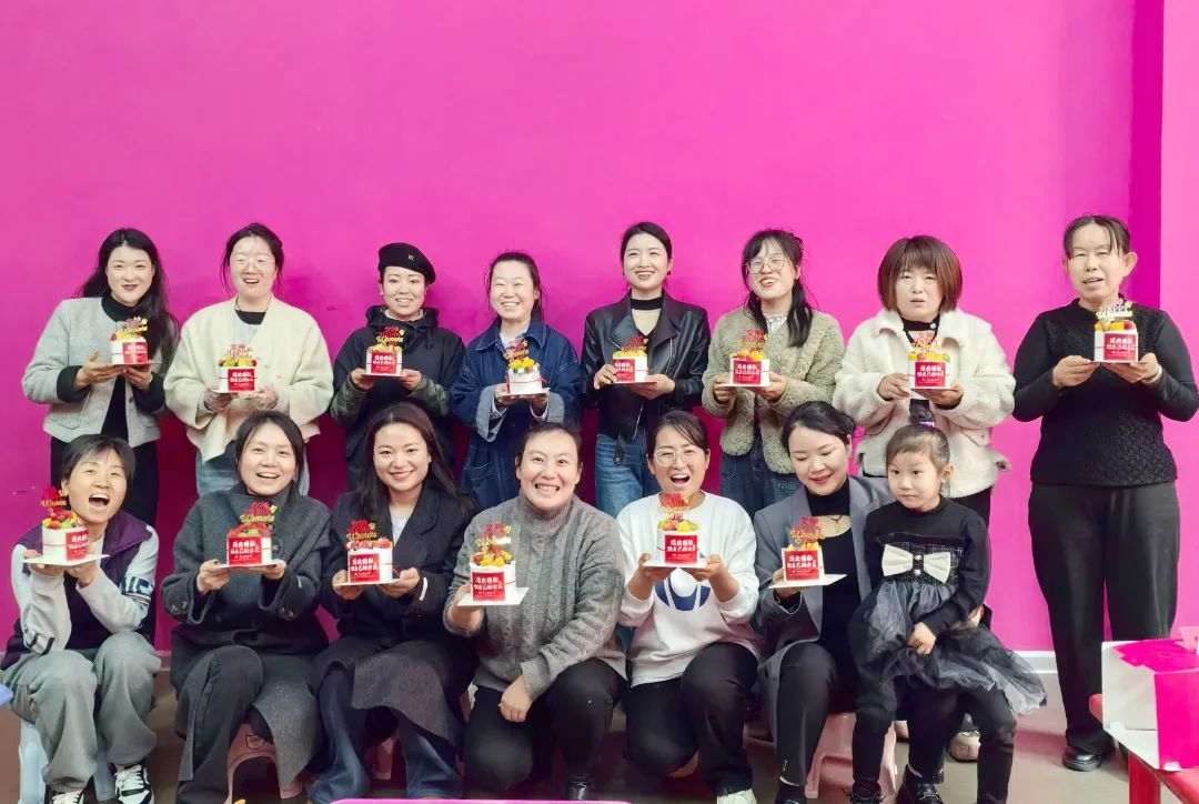水环境公司权属各企业发展多彩活动共庆“三八”国际劳动妇女节 水环境公司权属各企业发展多彩活动共庆“三八”国际劳动妇女节