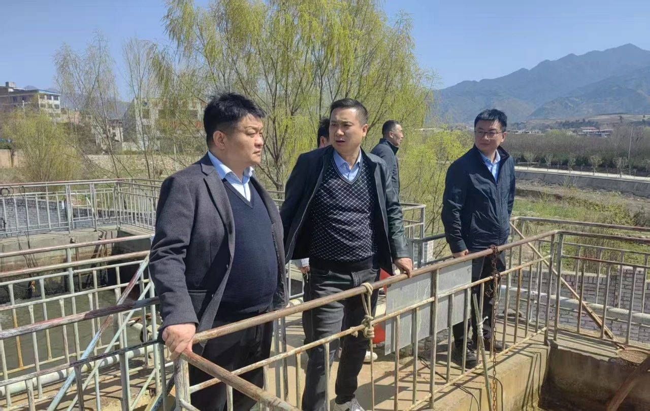 西安市生态环境局副局长赵广到水环境公司蓝田县玉山污水处置厂调研 西安市生态环境局副局长赵广到水环境公司蓝田县玉山污水处置厂调研